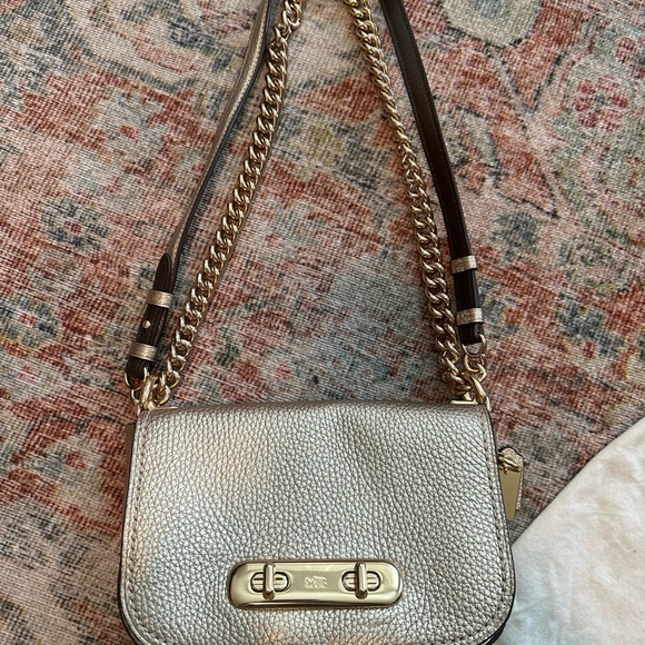 Coach Swagger 20 Shoulder Bag Style 22720 - Picture 3 of 12